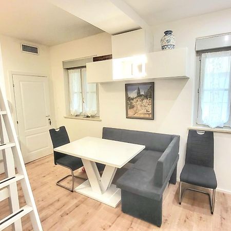 Dolomiti 1 Room Apartment Center Wi-Fi Ac โบลซาโน ภายนอก รูปภาพ