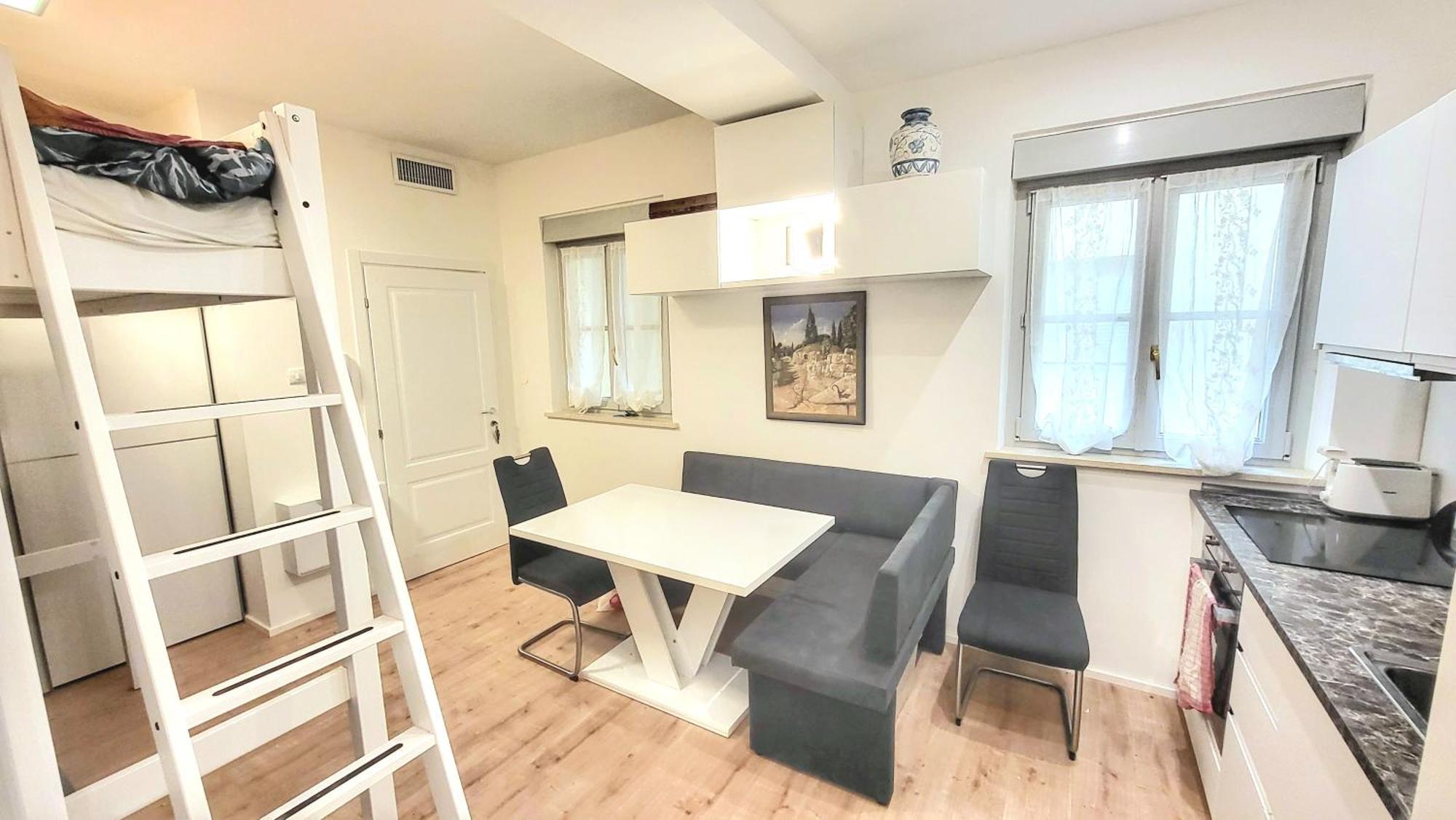 Dolomiti 1 Room Apartment Center Wi-Fi Ac โบลซาโน ภายนอก รูปภาพ